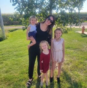 Meet your Posher, Jessica